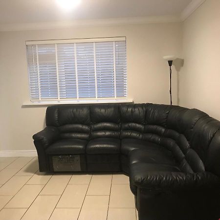 Cheerful 4 Bedroom Town House With Bbq, Galway Zewnętrze zdjęcie