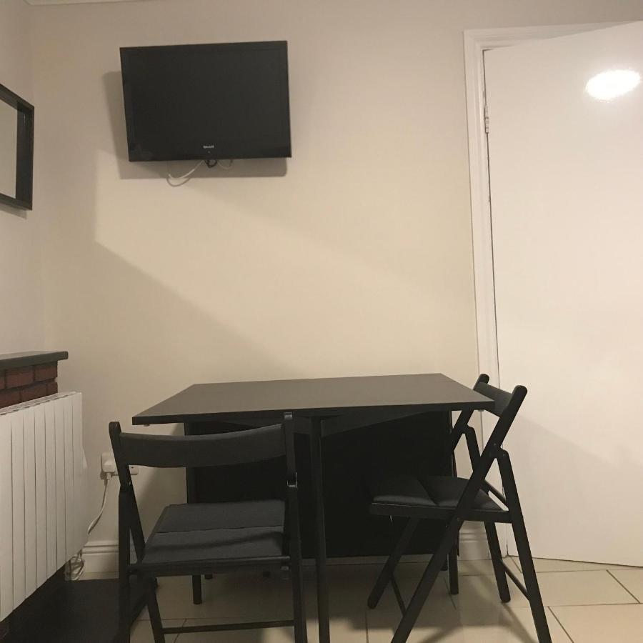 Cheerful 4 Bedroom Town House With Bbq, Galway Zewnętrze zdjęcie