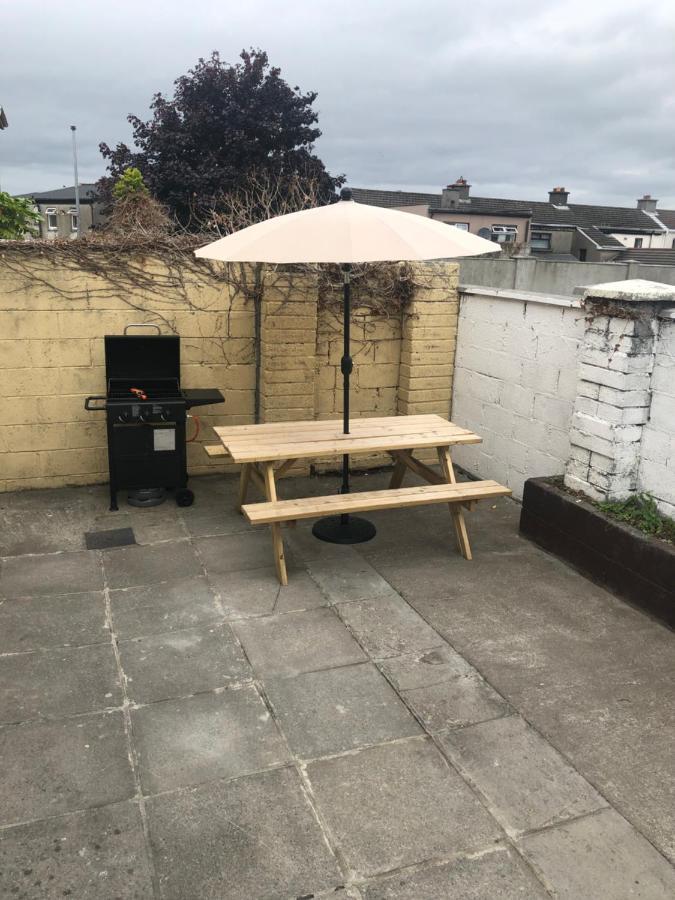 Cheerful 4 Bedroom Town House With Bbq, Galway Zewnętrze zdjęcie